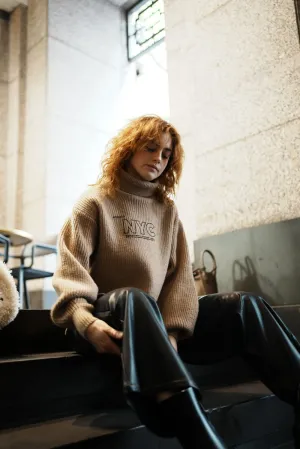 Brown turtle neck knitwear | NYC KNIT