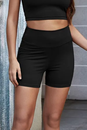 Buttoned-Up Exposed Seam Yoga Short