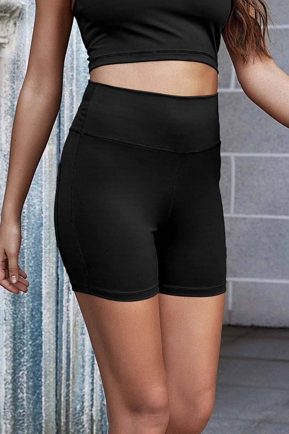 Buttoned-Up Exposed Seam Yoga Short