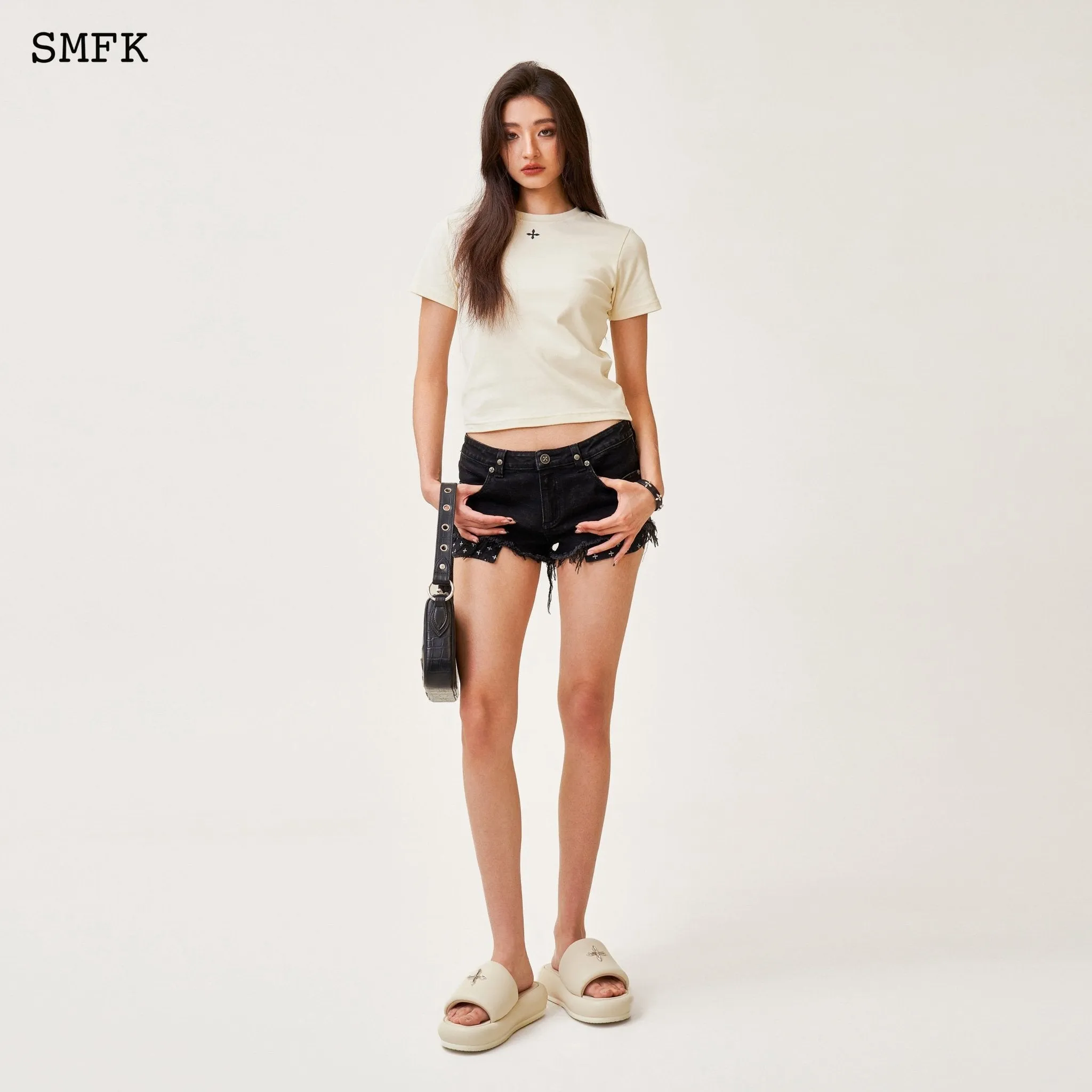Compass Hug Slim-Fit Tee In White
