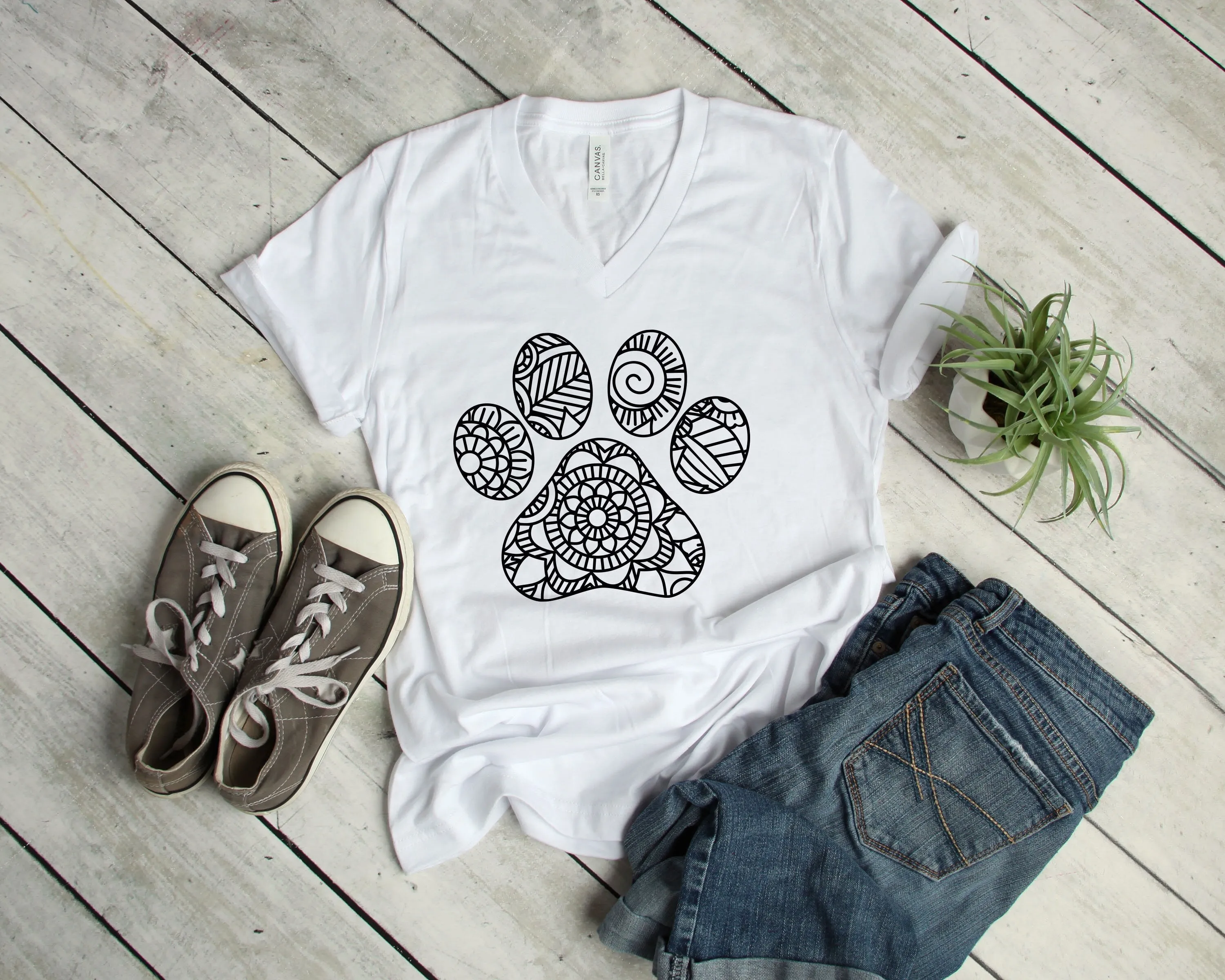 Dog Paw Print Mandala T Shirt - Dog Lover Shirt - Pet Rescue T Shirt - Dog Mom Shirt Gift - Puppy Paw Shirt