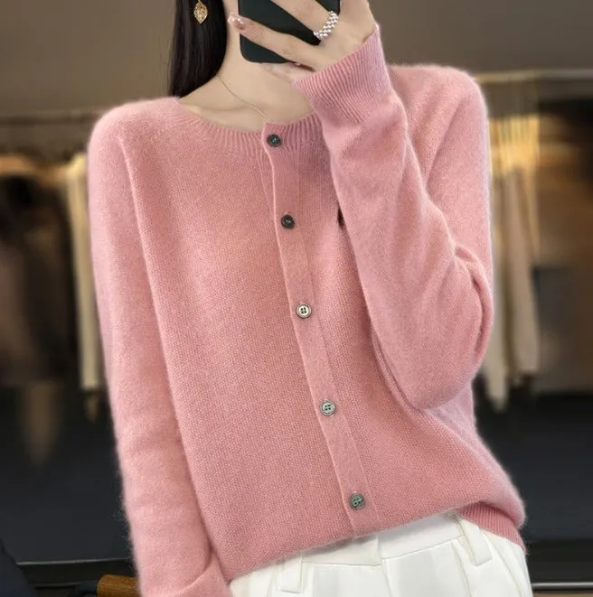 ELEANOR - Soft Button-Up Cardigan