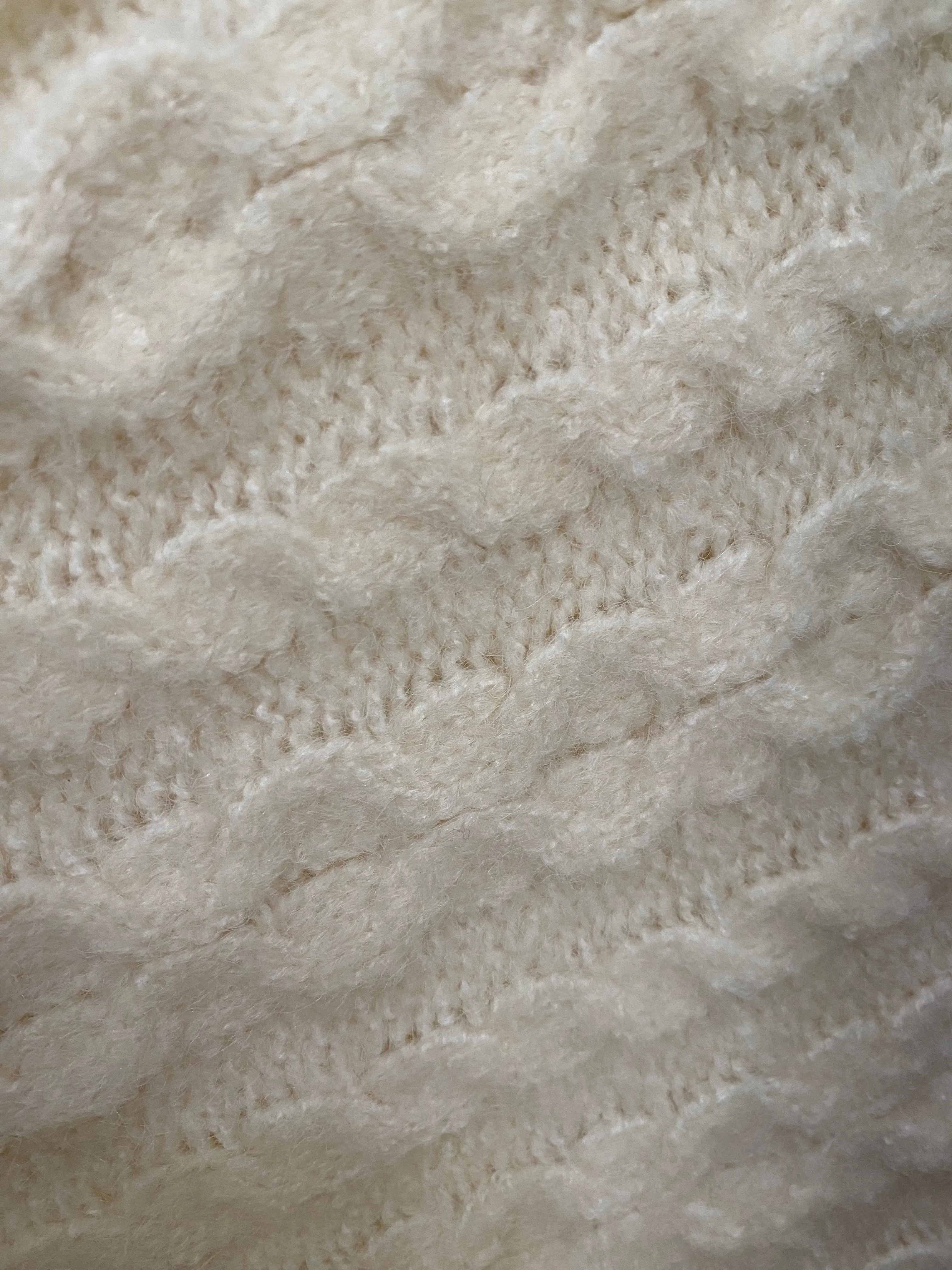 Gia Cable Kit Sweater