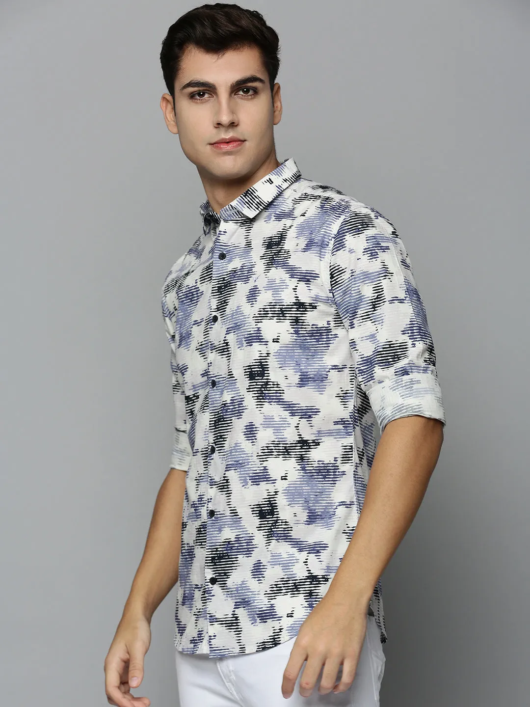 Men Off White Printed Casual Cotton Shirt