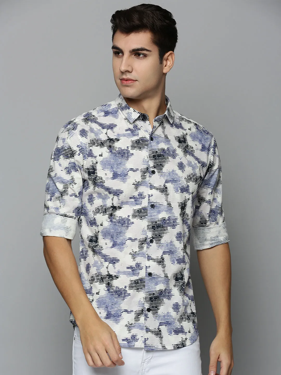Men Off White Printed Casual Cotton Shirt